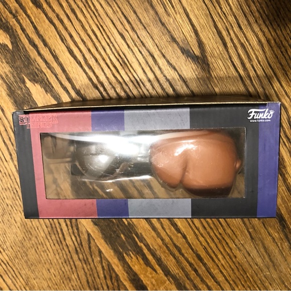 Stranger Things Eleven and Barb Vnyl. Figure - Picture 7 of 7